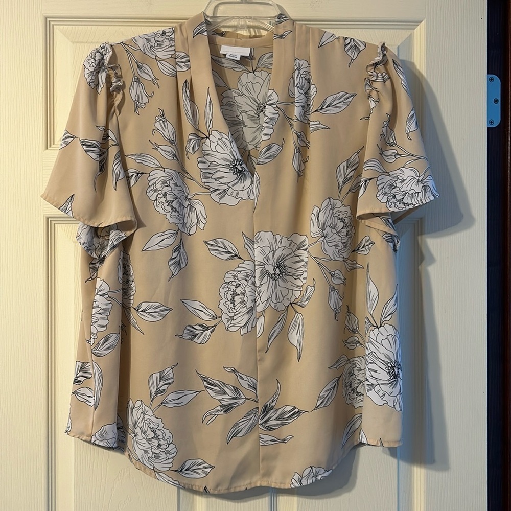 Liz Claiborne Tan Floral Short Sleeve Blouse 0X